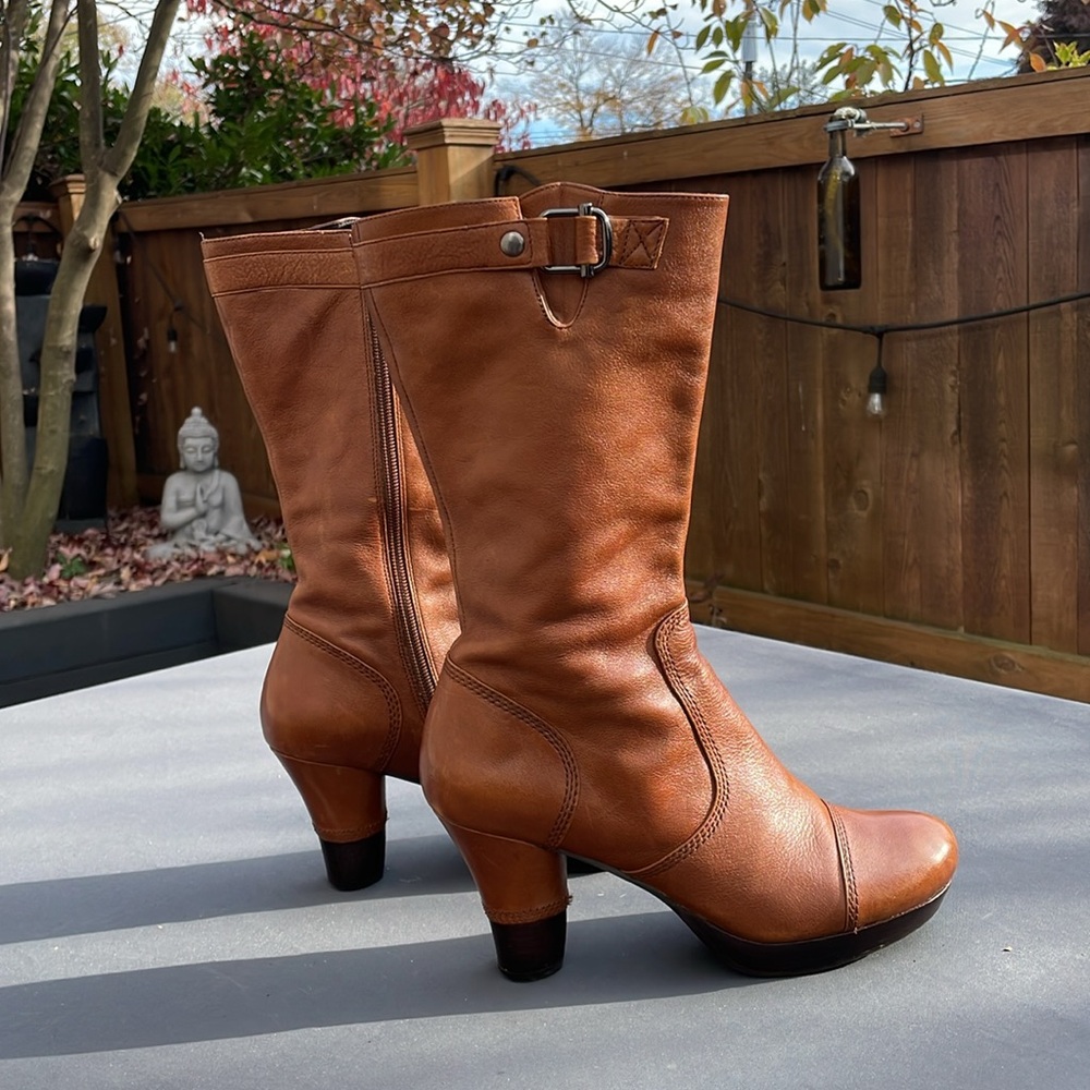 Biviel Platform Boots